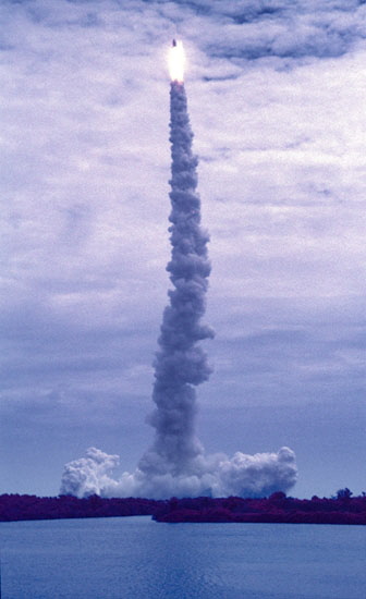 color infrared Atlantis launch STS-135