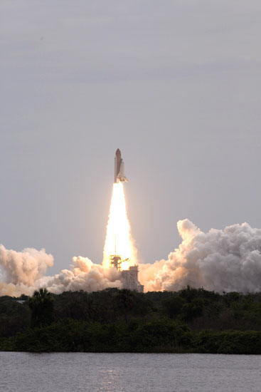 Atlantis launch STS-135